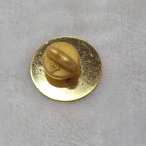 Soccer Ball Enamel Pin Badge Round Gold Tone Lapel Hat Accessory - Picture 2 of 6